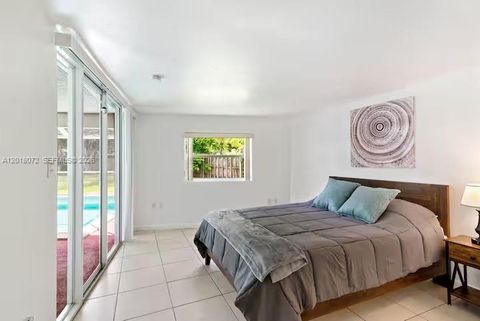 Tiny photo for 13325 SW 84th Ave, Pinecrest, FL 33156 (MLS # A12018072)