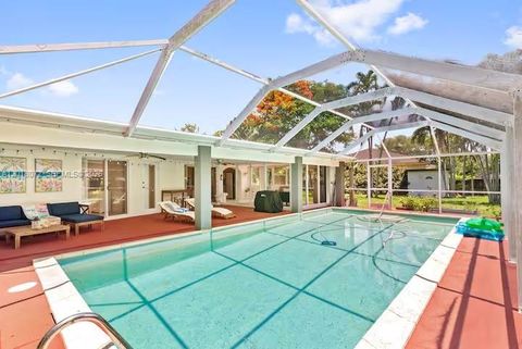 Tiny photo for 13325 SW 84th Ave, Pinecrest, FL 33156 (MLS # A12018072)