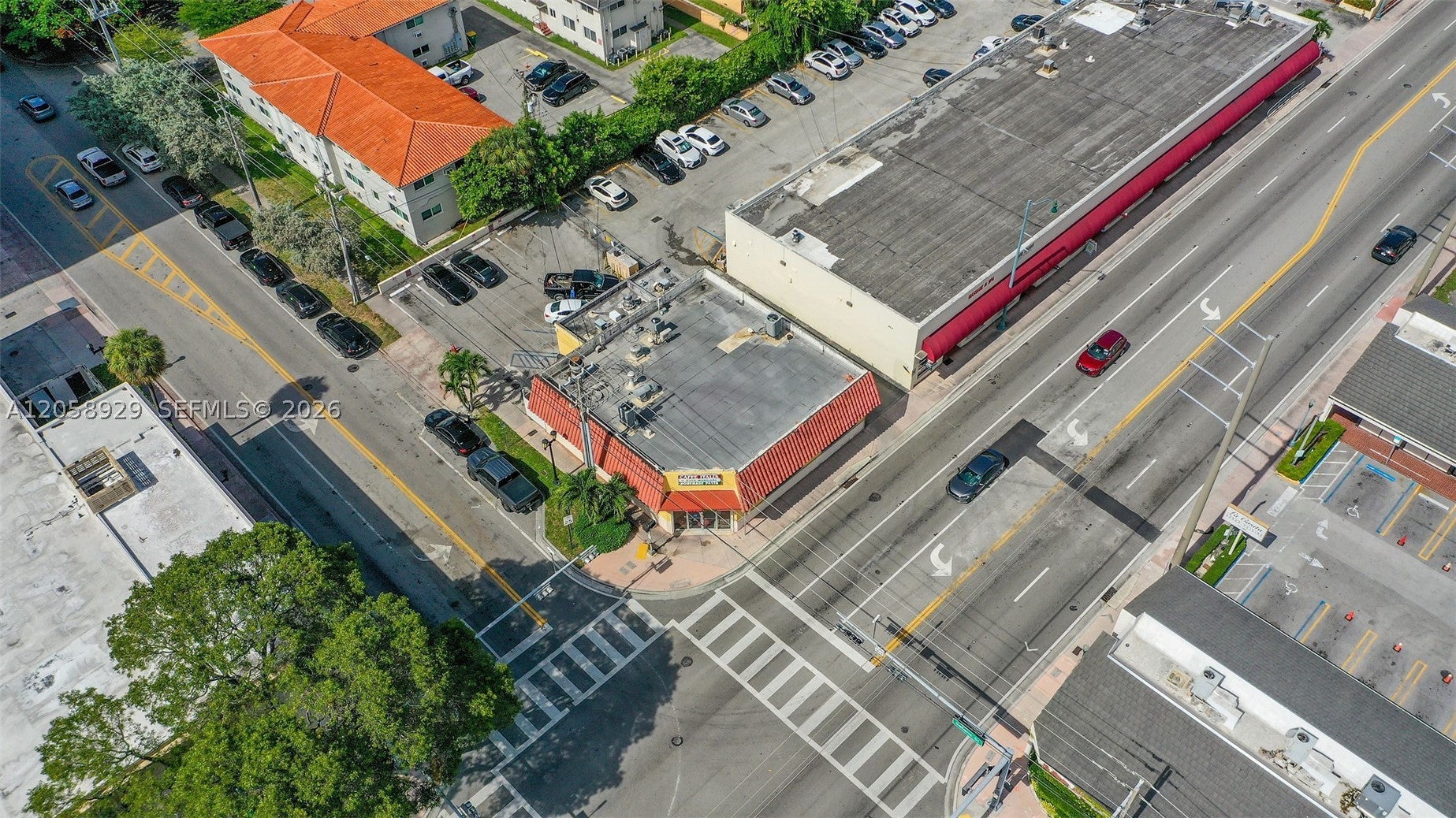 3800 SW 8th St