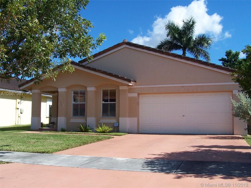 This charming  1 story house features 3 Bedrooms, 2 baths, formal living and dining, family room, spacious kitchen w/countertop , ceramic tiles in living areas & laminate floor in bedrooms. Master Bedroom with a huge master bathroom, dual sink & big walking closet. Big back yard & patio area plus a 2 car garage (part of the garage is being converted into a nice Den & the other part is used as a storage area, but if  necessary the owner is willing to bring it back to its original condition). Close to shops and restaurants. Easy to show and ready to move in! Don't miss it!