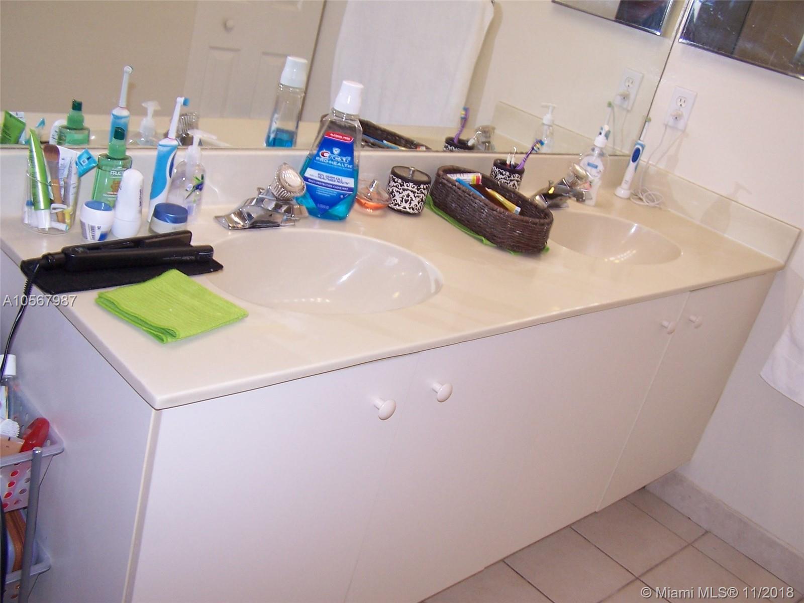 WEITZER SERENA LAKES ESTA - Residential