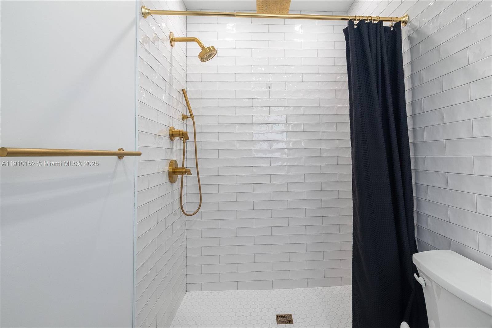 NORWOOD - Residential