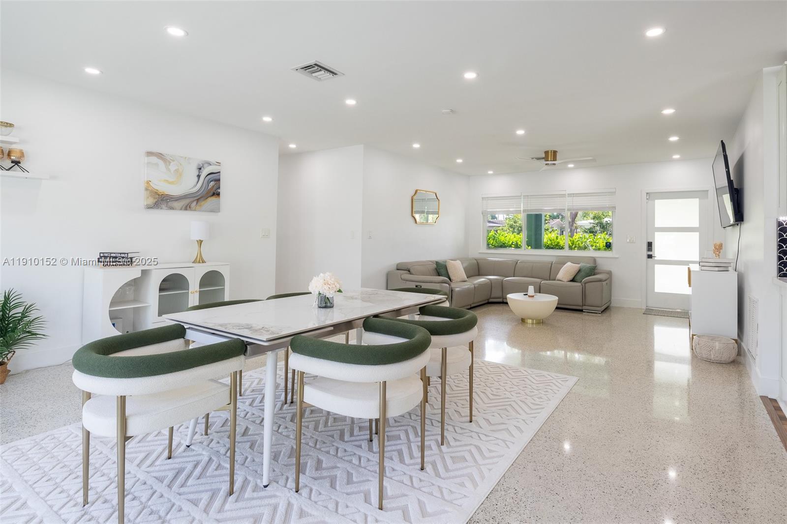 NORWOOD - Residential