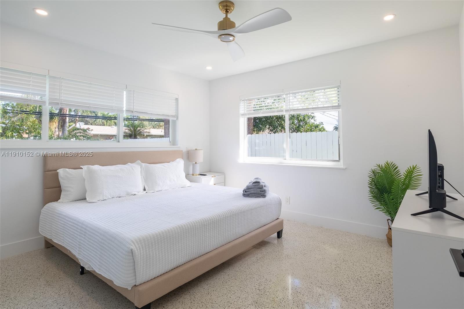 NORWOOD - Residential