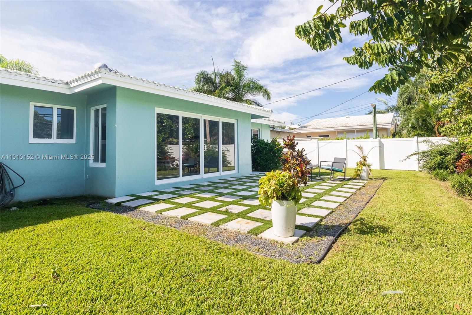 NORWOOD - Residential