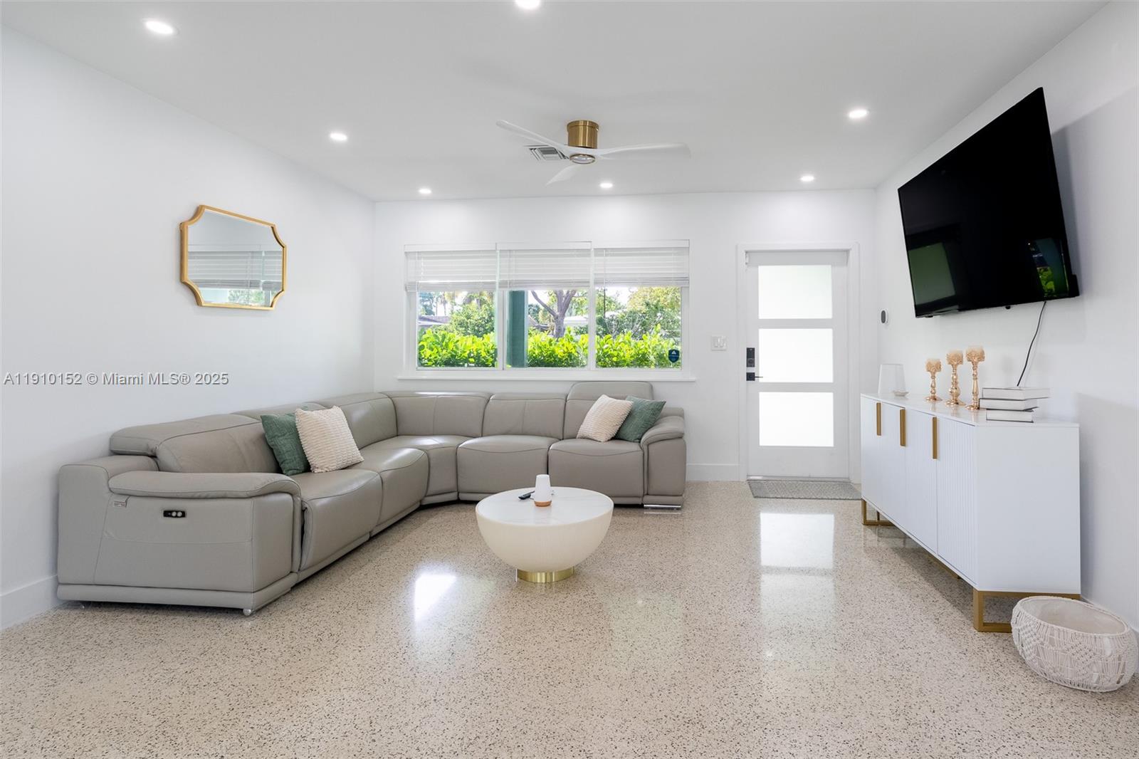 NORWOOD - Residential