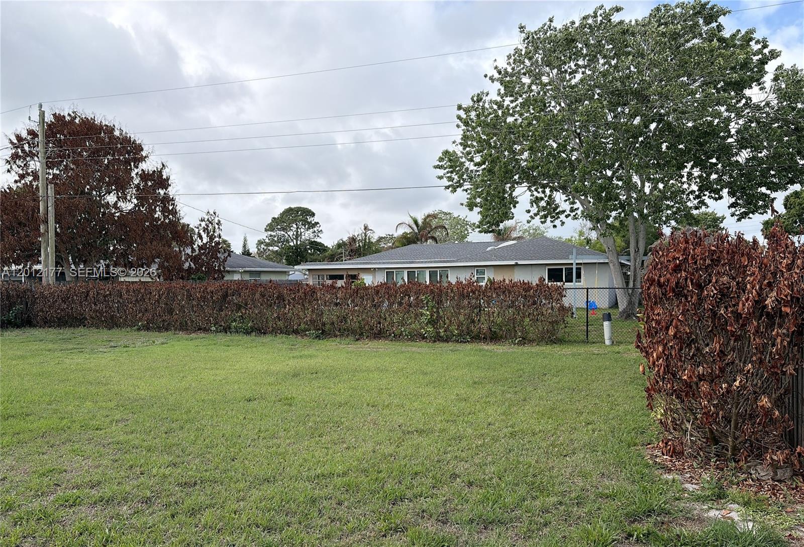 440 SE Skipper Ln