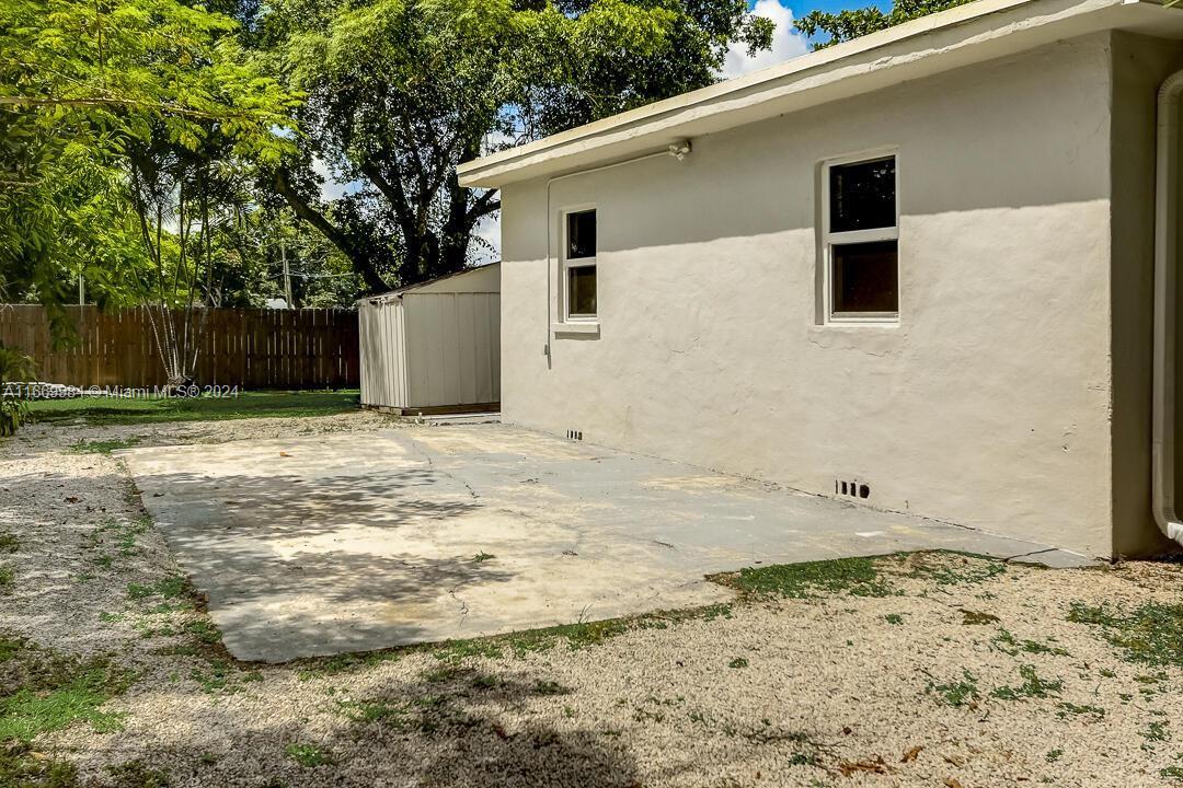 Acreage & Unrec - Residential