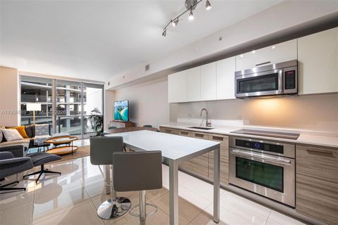 1300 Brickell Bay Dr 700 Miami FL 33131