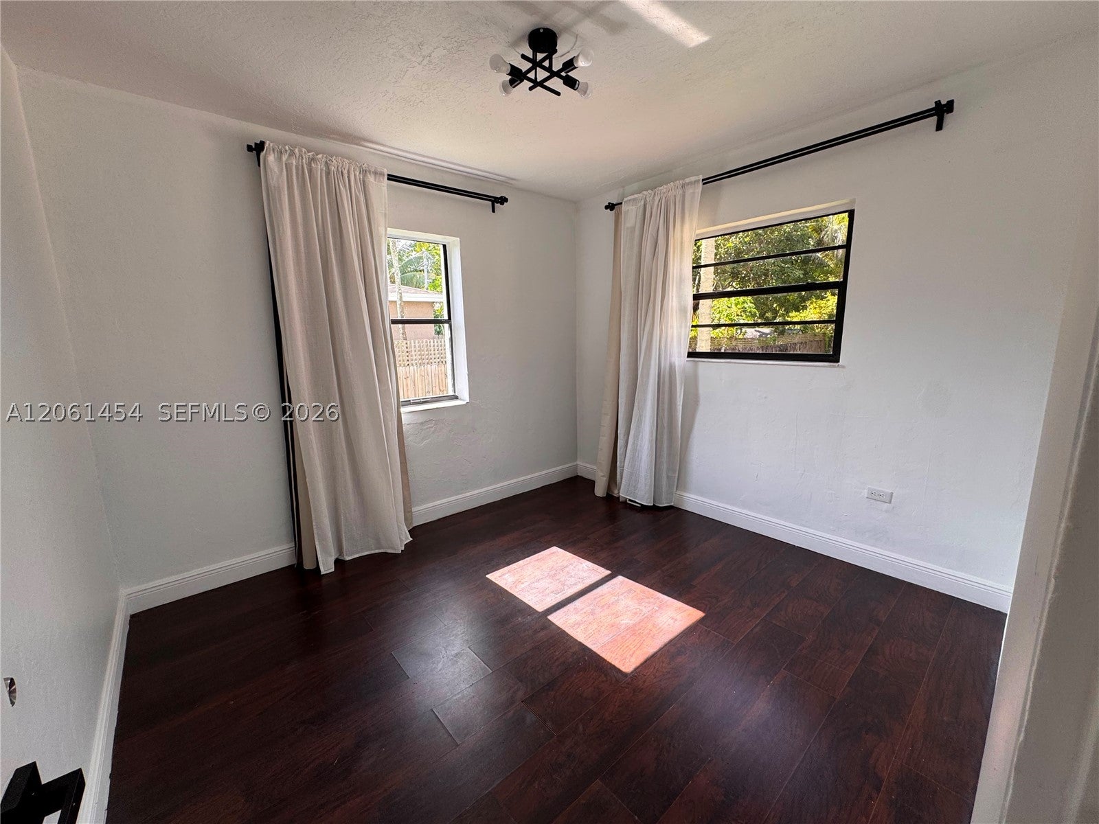 124 NW 89th St 124