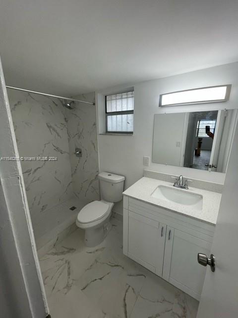NEW WORLD CONDO APTS II - Residential Lease