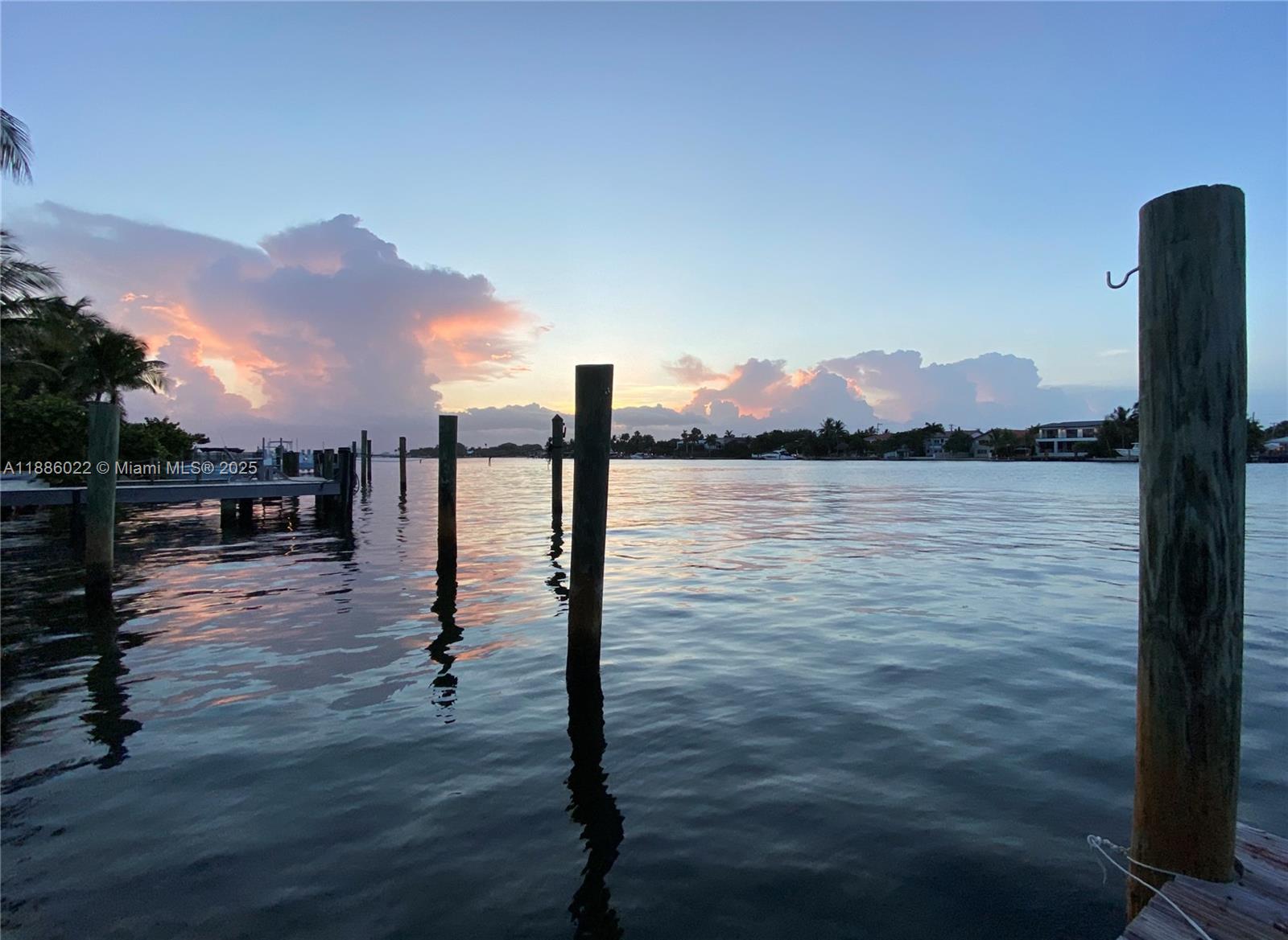 BISCAYNE BEACH-2ND ADDN - Residential