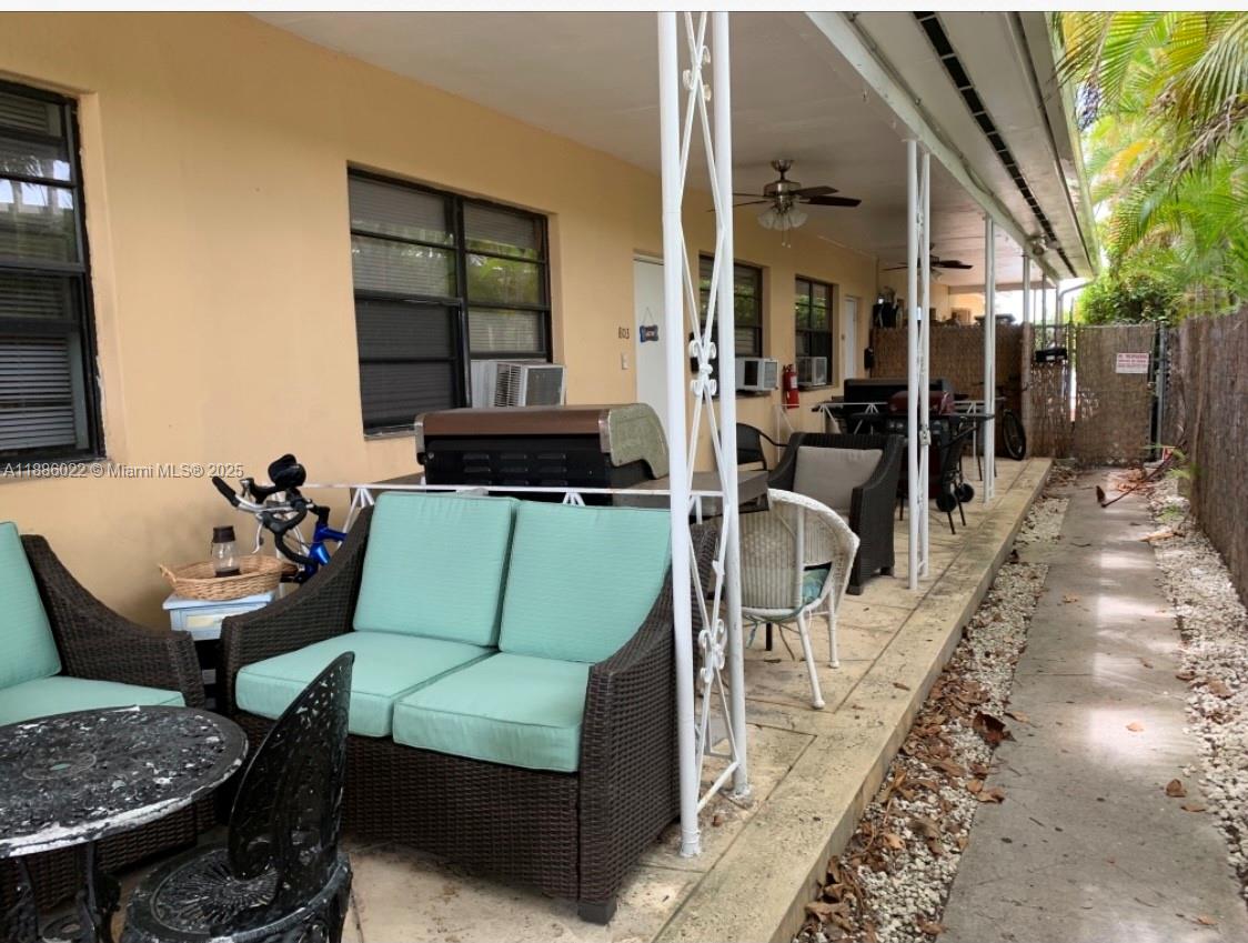 BISCAYNE BEACH-2ND ADDN - Residential