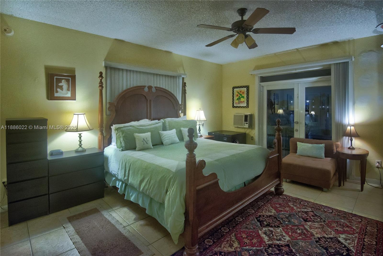 BISCAYNE BEACH-2ND ADDN - Residential