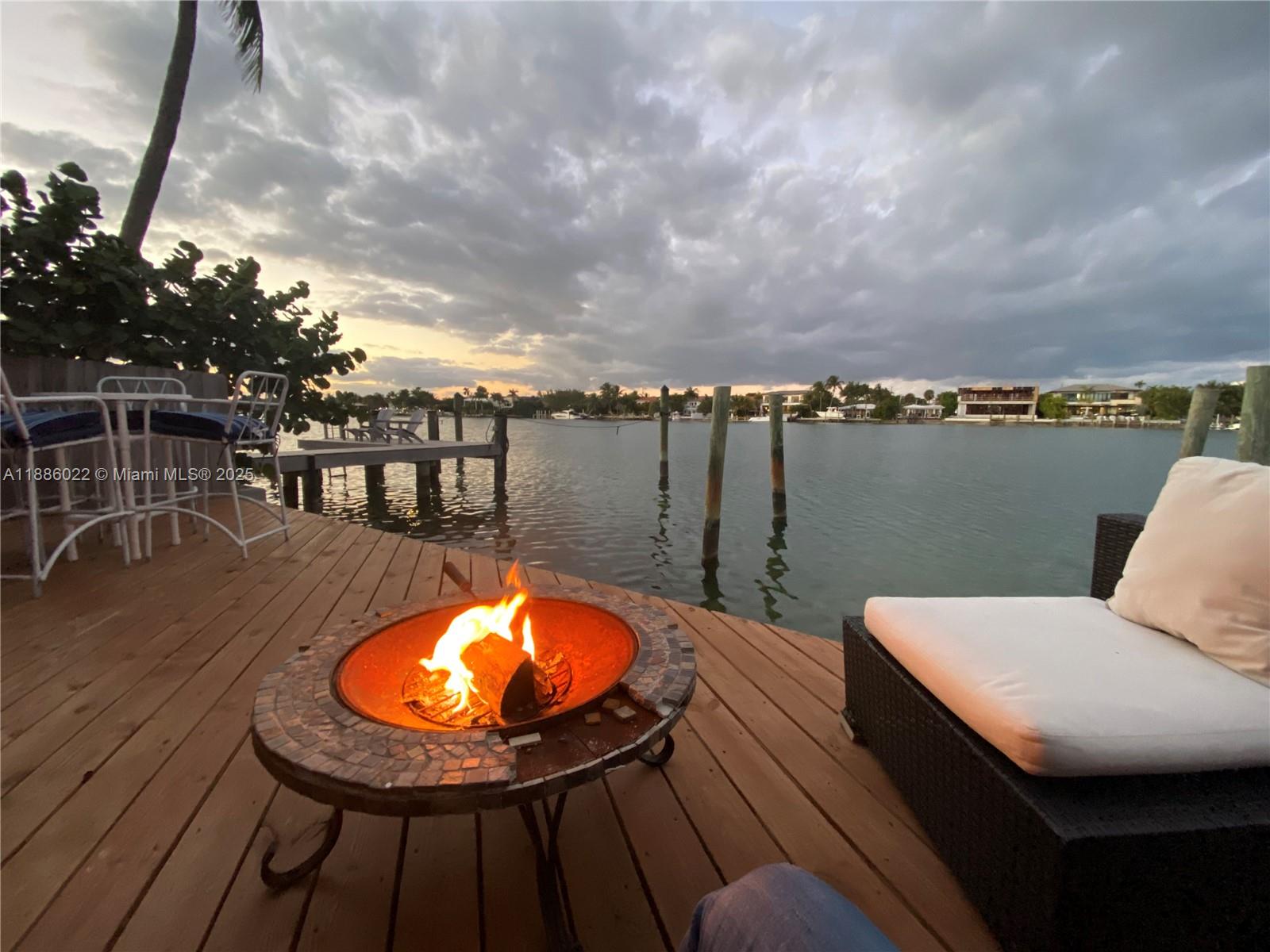 BISCAYNE BEACH-2ND ADDN - Residential
