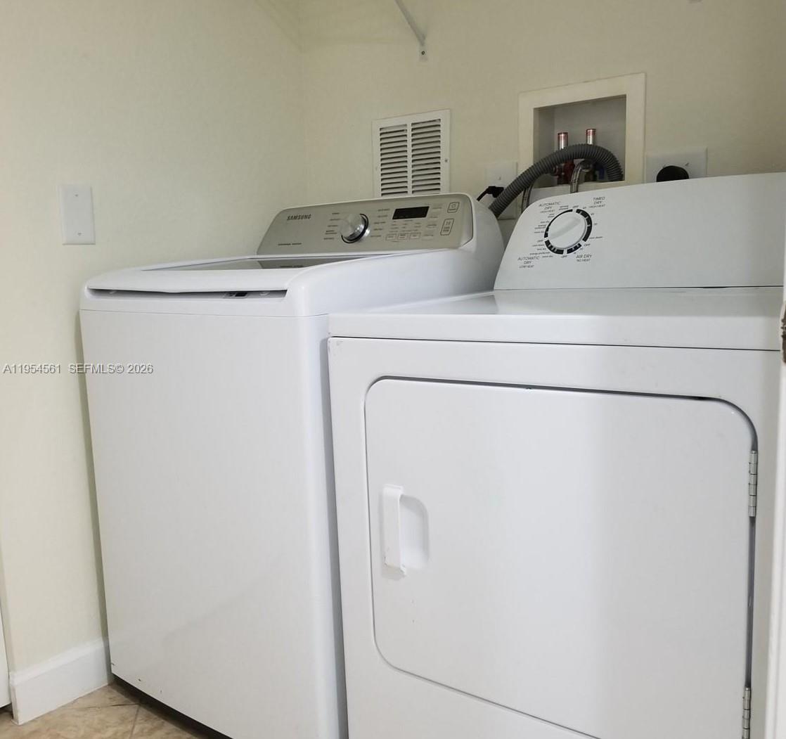 8255 NW 128th Ln 19-C