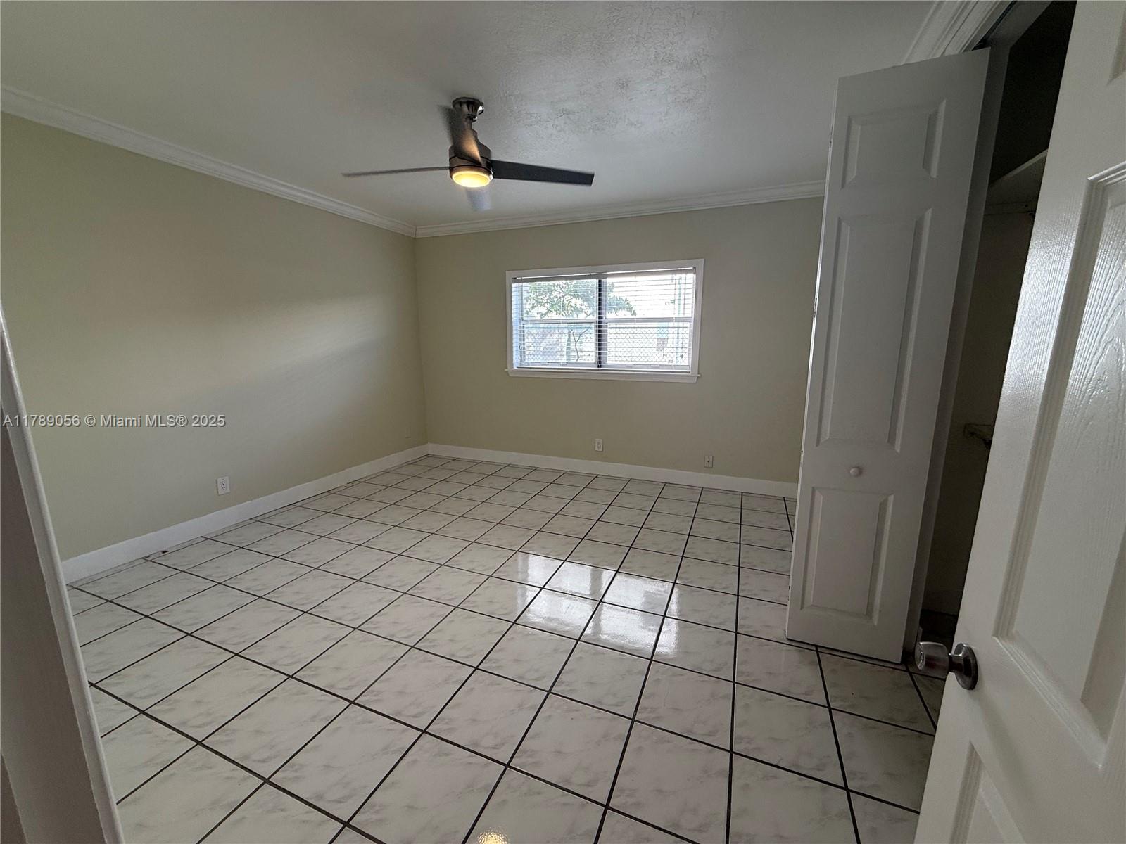 WATERWAY @ HOLLYWOOD BEAC - Residential