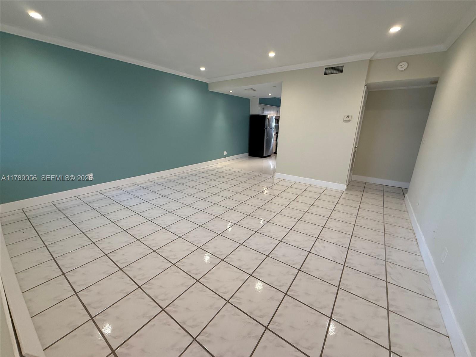 WATERWAY @ HOLLYWOOD BEAC - Residential