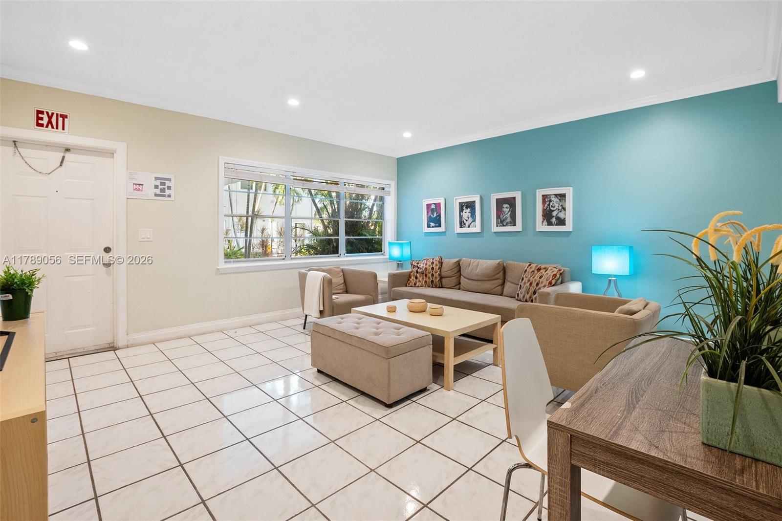 WATERWAY @ HOLLYWOOD BEAC - Residential