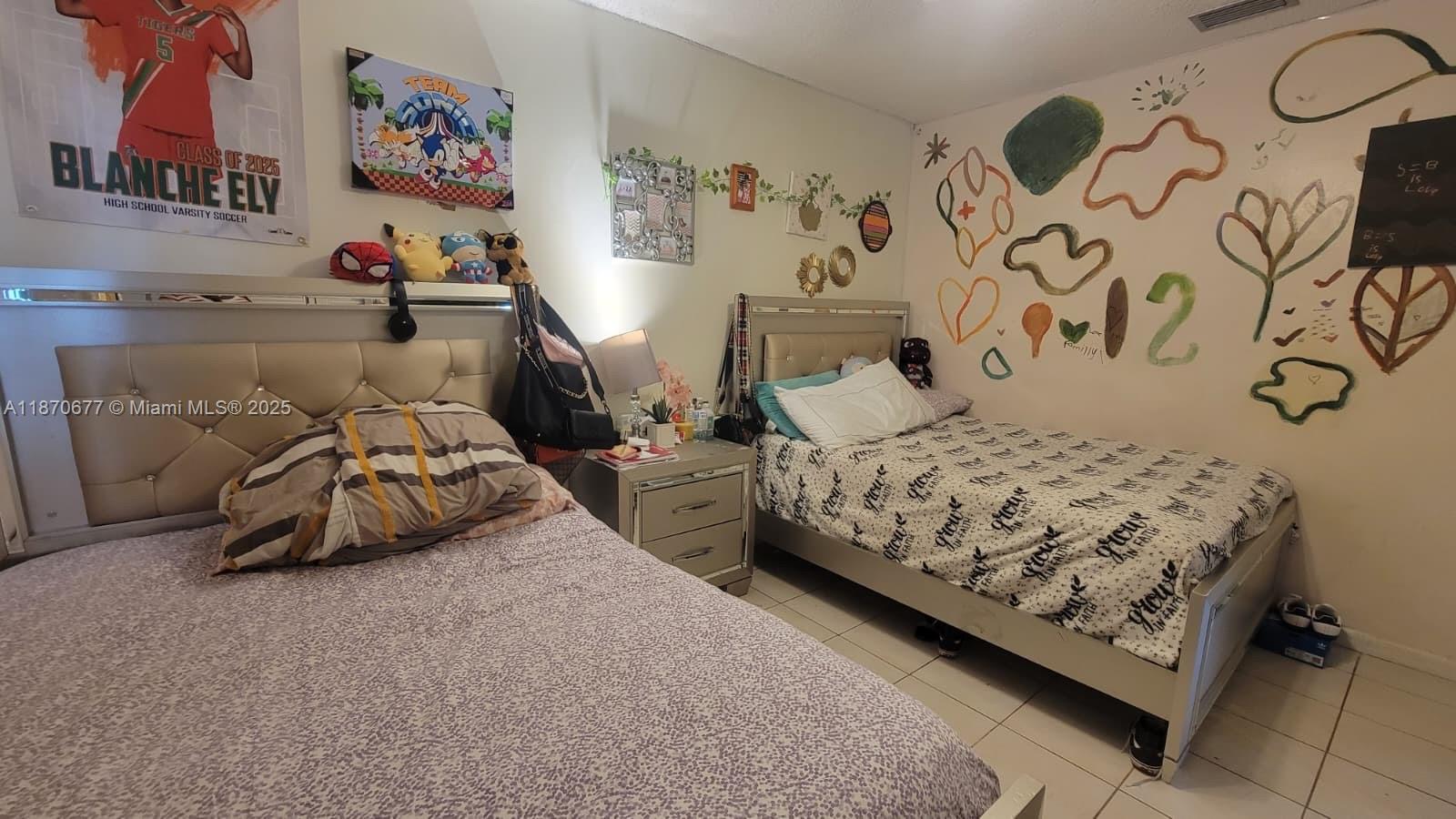 WOODLAKE ISLES - Residential