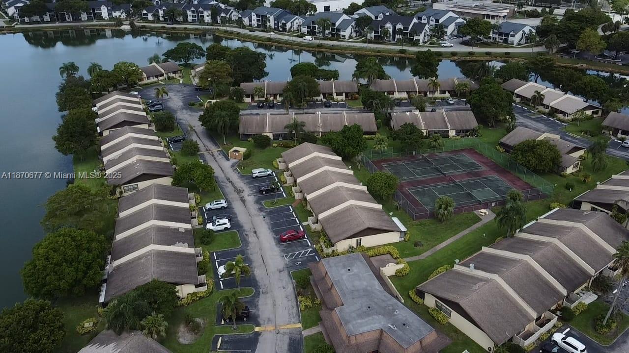 WOODLAKE ISLES - Residential