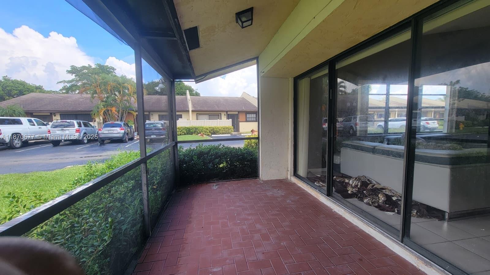 WOODLAKE ISLES - Residential