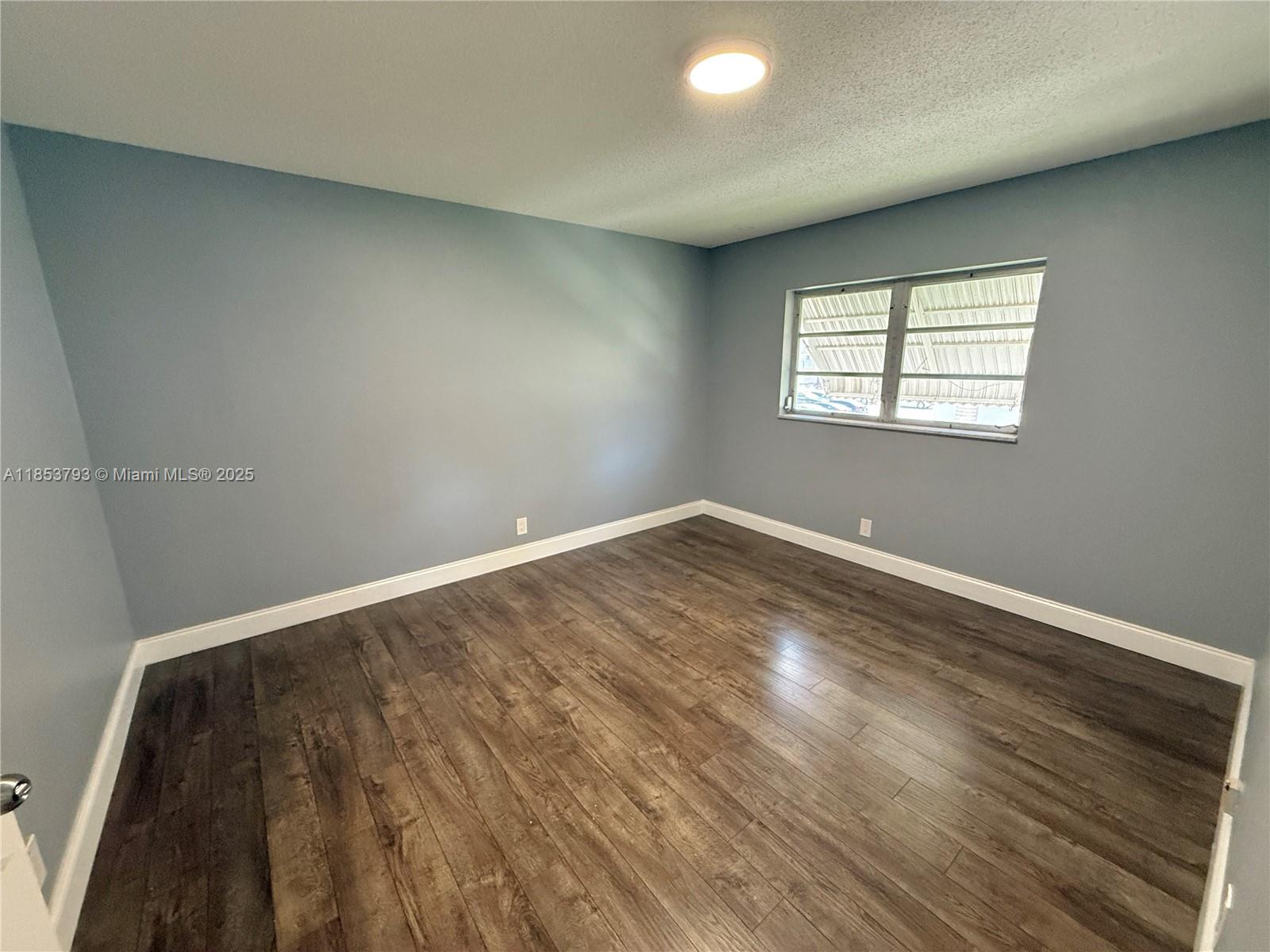 MEADOWBROOK TOWERS CONDO - Residential