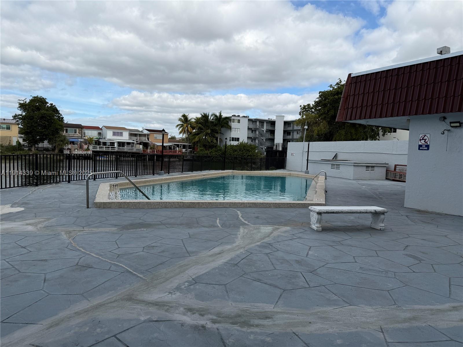 KINGS COVE CONDO - Residential Lease