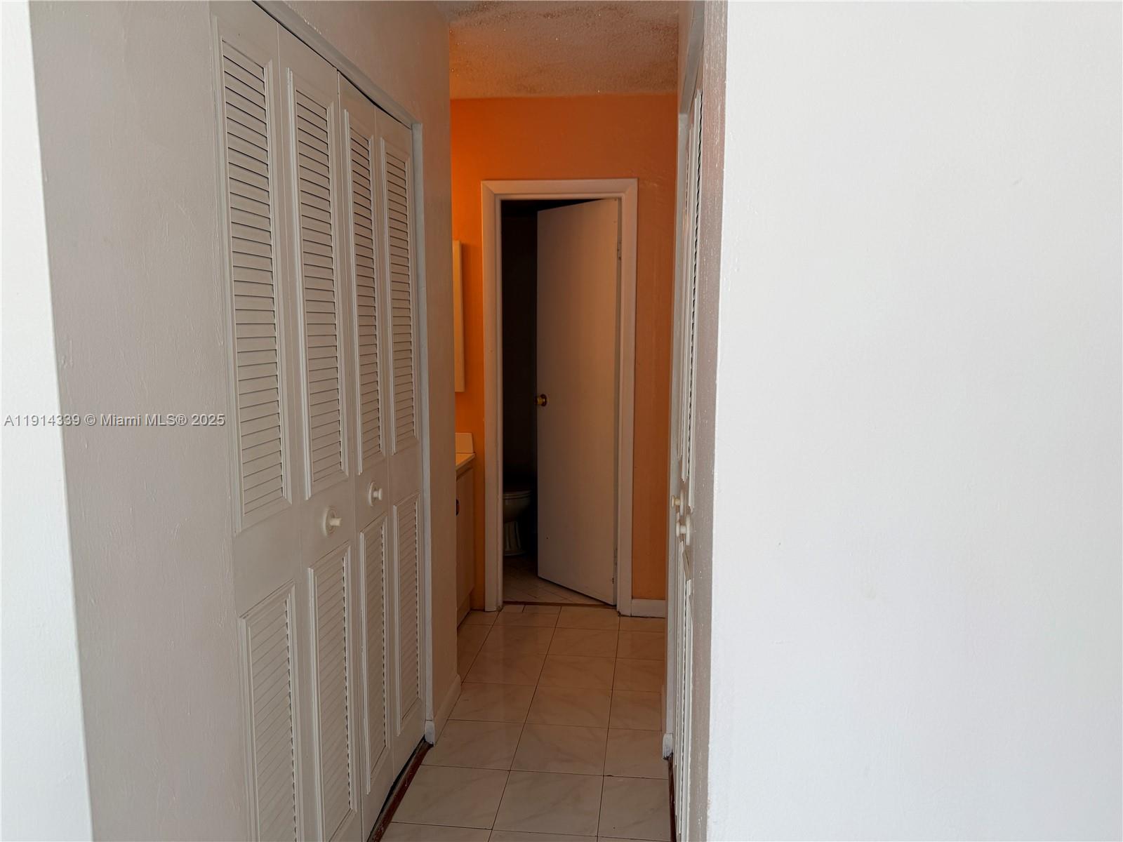 KINGS COVE CONDO - Residential Lease