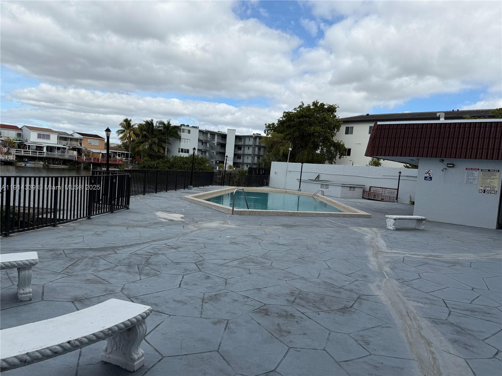 KINGS COVE CONDO - Residential Lease