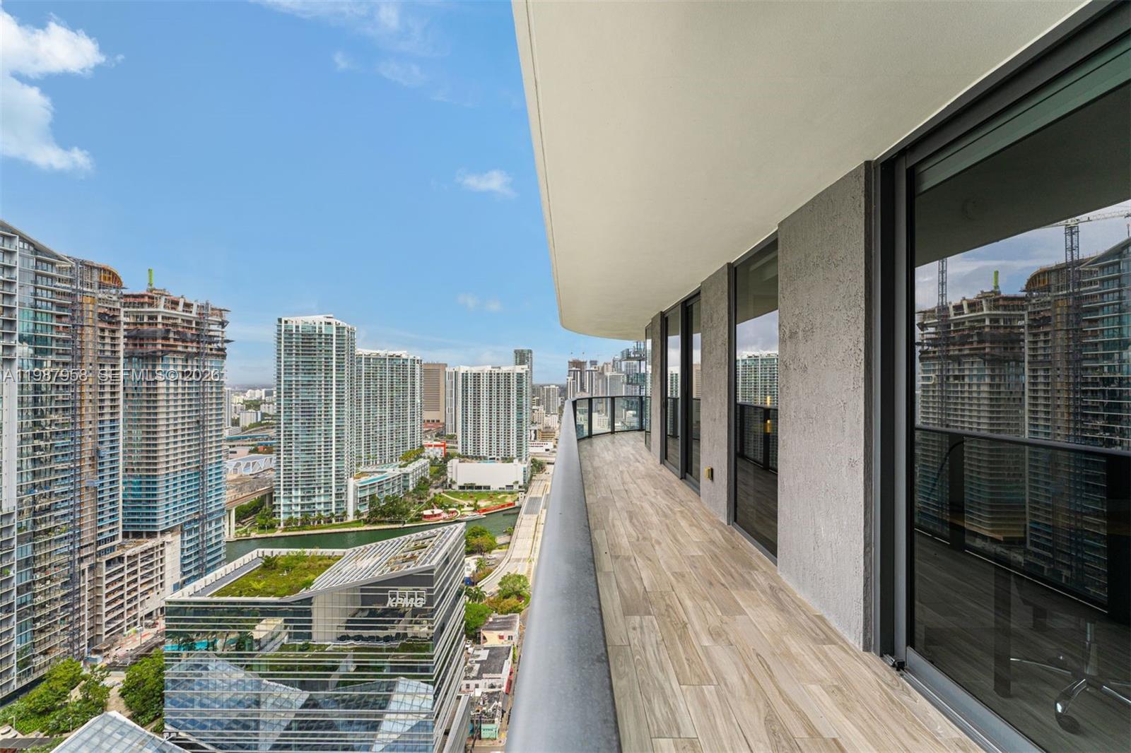 801 SMA RESIDENCES CONDO - Residential