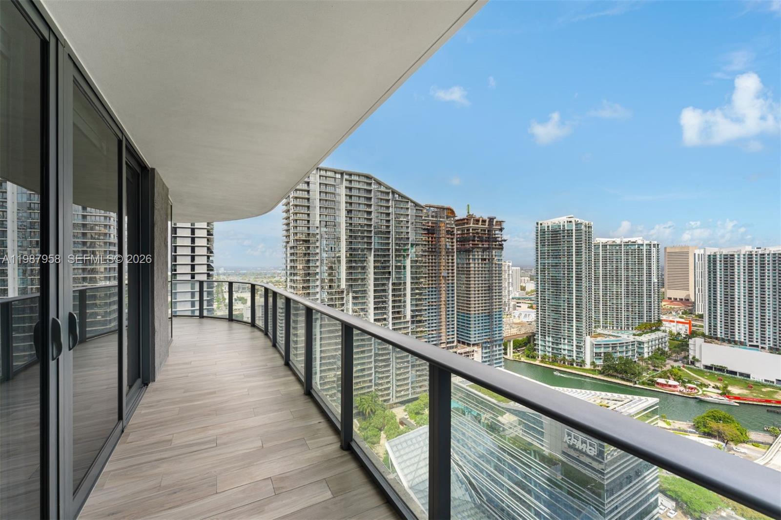 801 SMA RESIDENCES CONDO - Residential