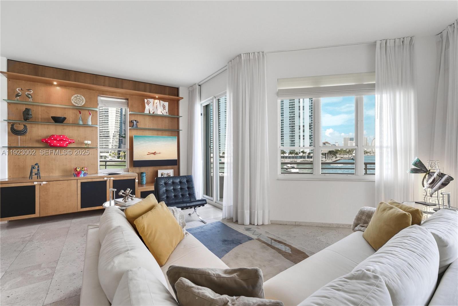 888 Brickell Key Dr 412