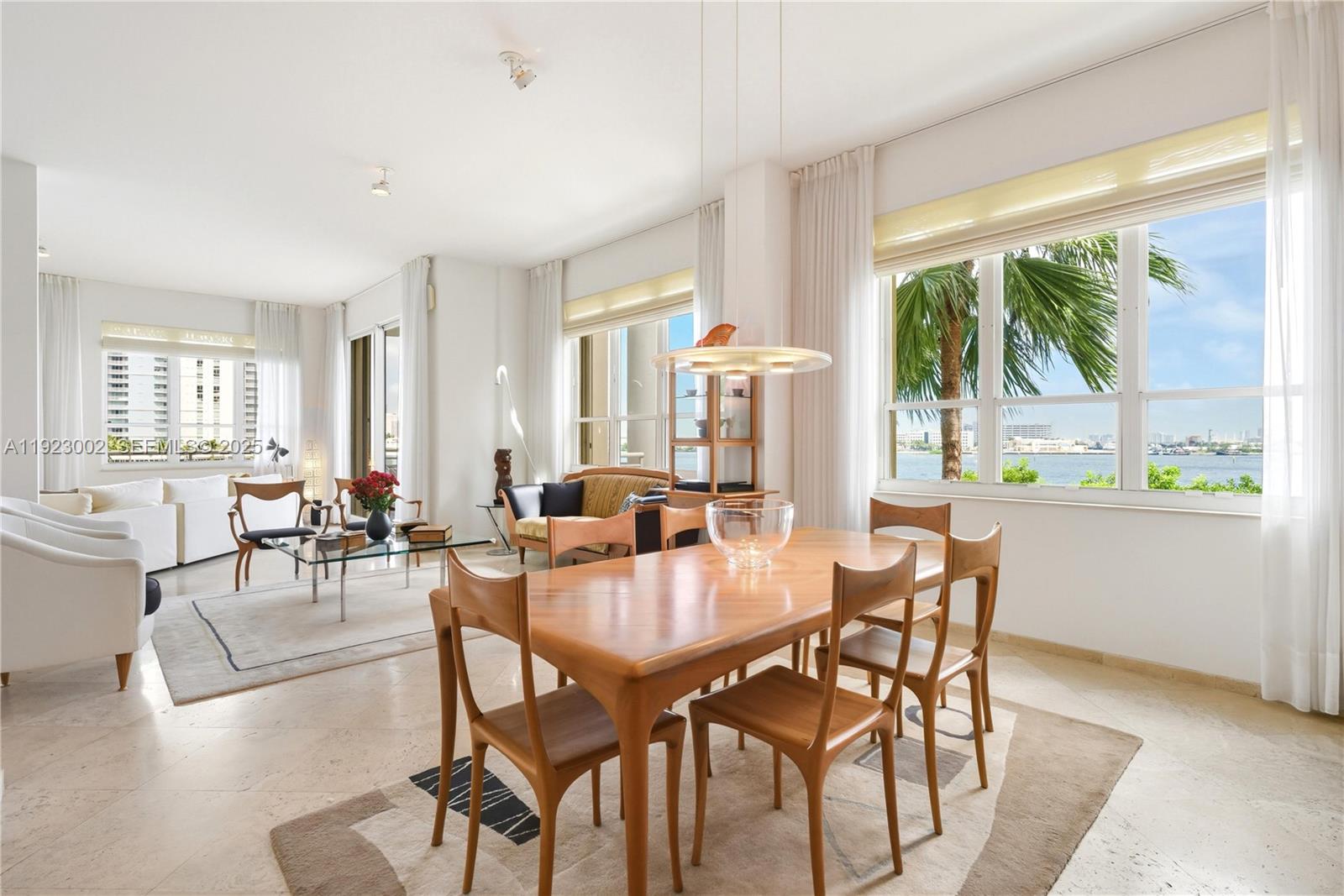 888 Brickell Key Dr 412