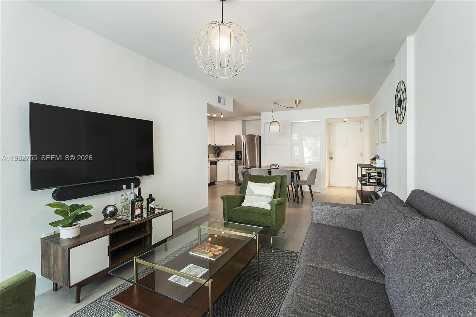 MIRADOR 1035 CONDO - Residential