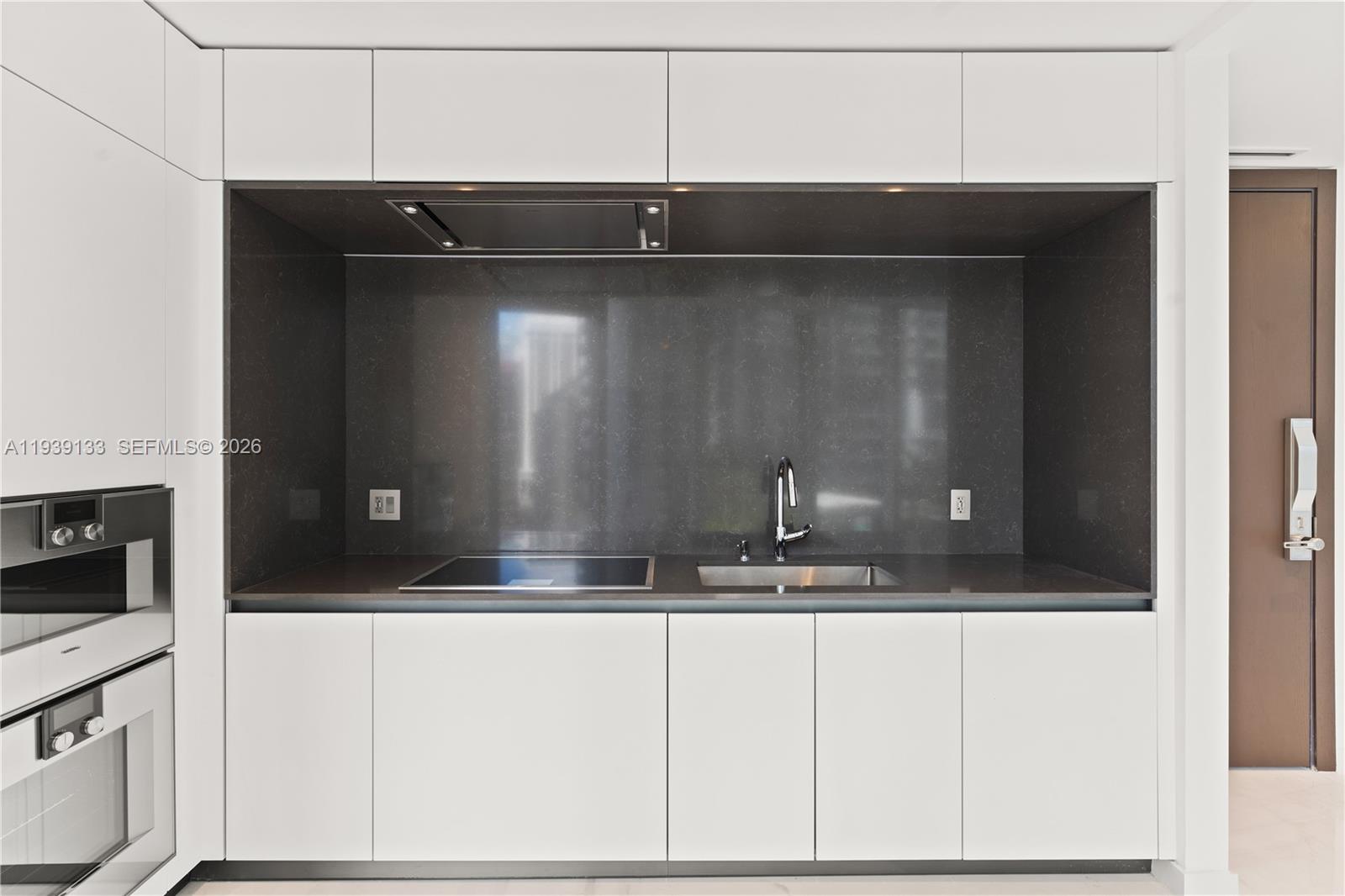 300 Biscayne Blvd Way 1406