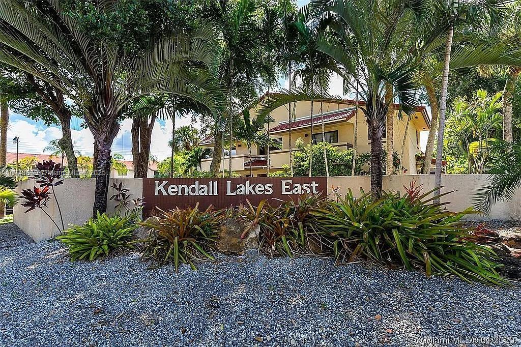 Property for Sale at 6256 Sw 136th Ct 105E, Miami, Broward County, Florida - Bedrooms: 2 
Bathrooms: 3  - $339,000