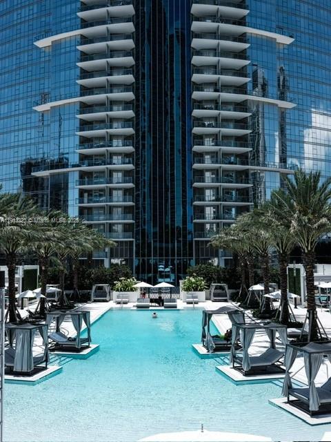 PARAMOUNT MIAMI WORLDCENTE - Residential