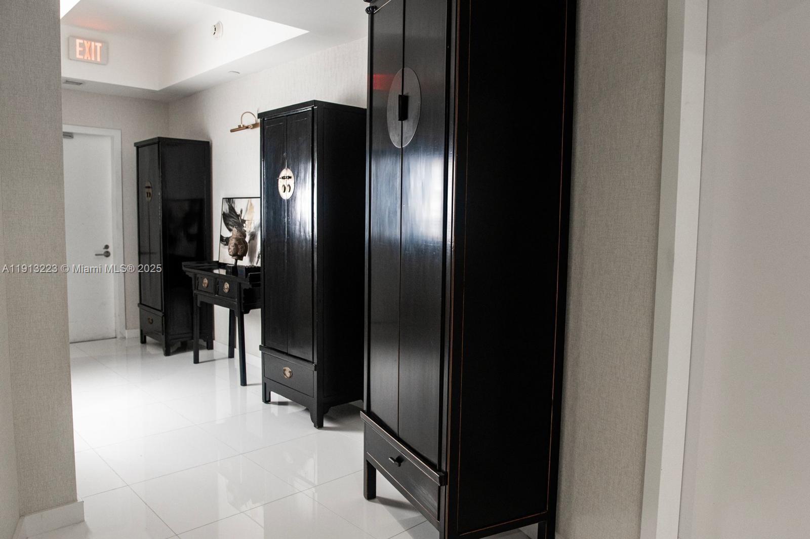 PARAMOUNT MIAMI WORLDCENTE - Residential