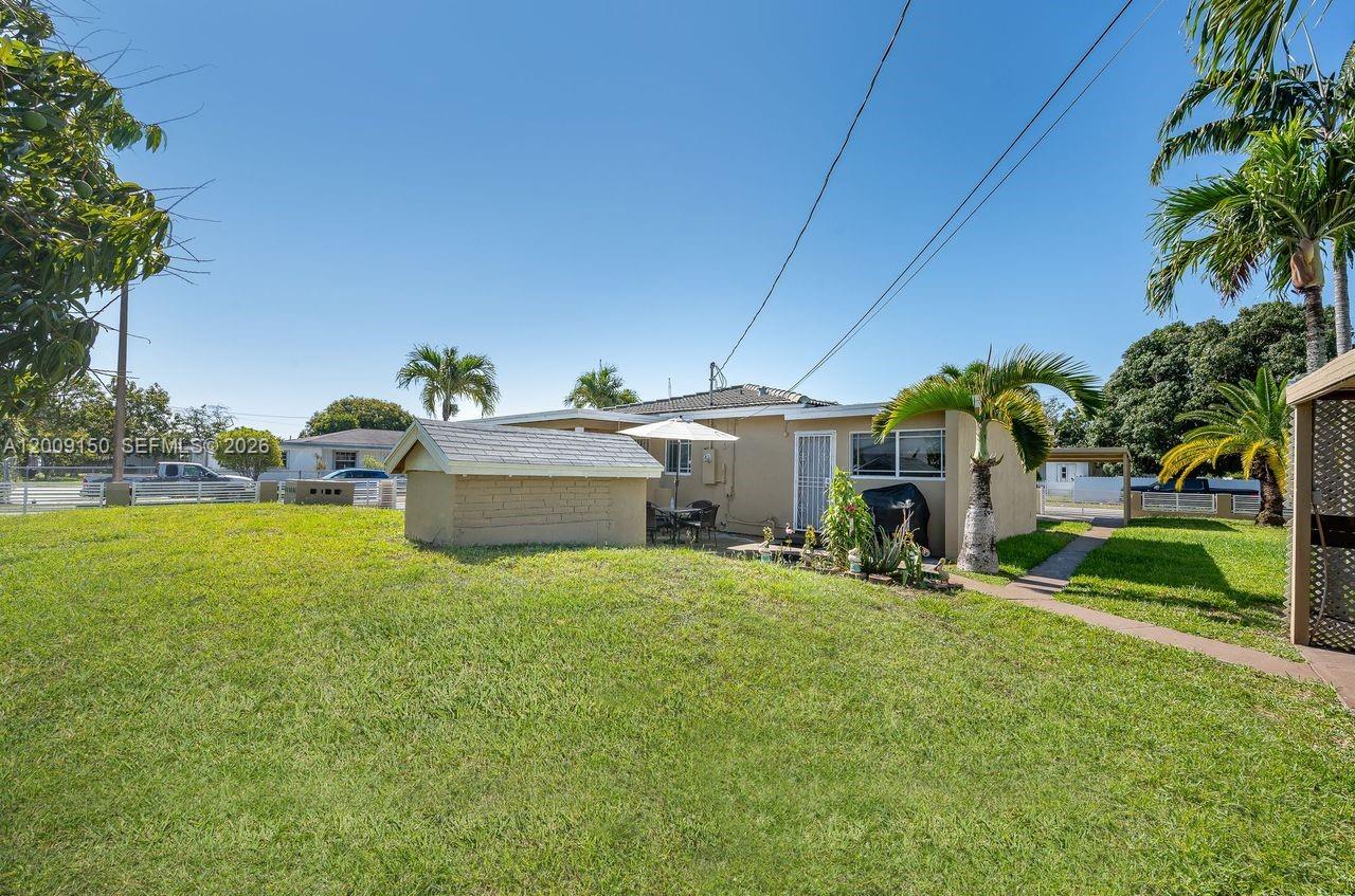 GREENVILLE MANOR - Residential