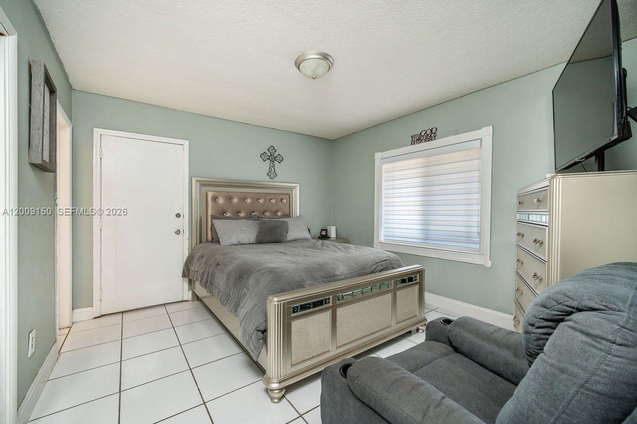 GREENVILLE MANOR - Residential