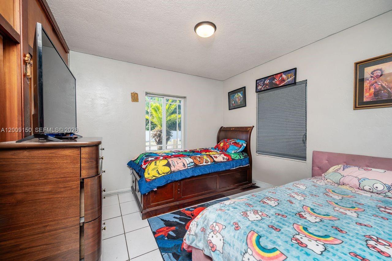 GREENVILLE MANOR - Residential