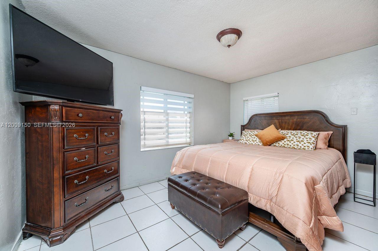 GREENVILLE MANOR - Residential