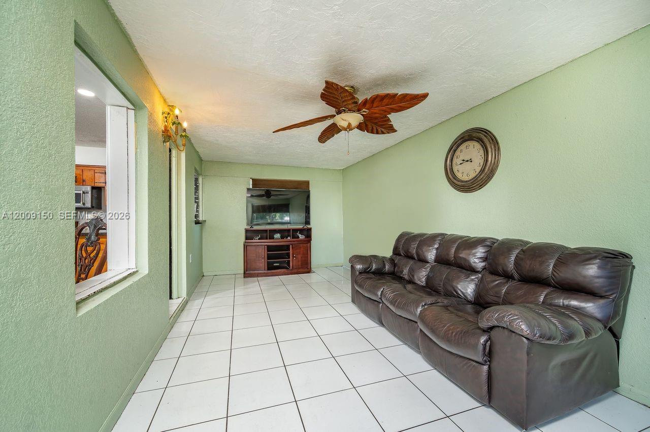 GREENVILLE MANOR - Residential