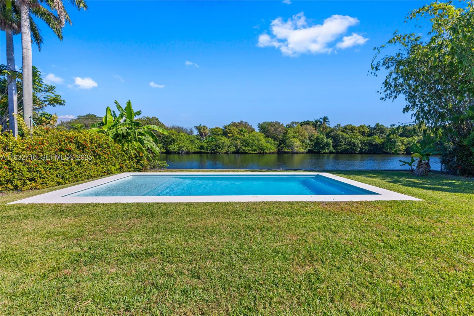 ORANGEBROOK GOLF ESTATES - Residential Lease