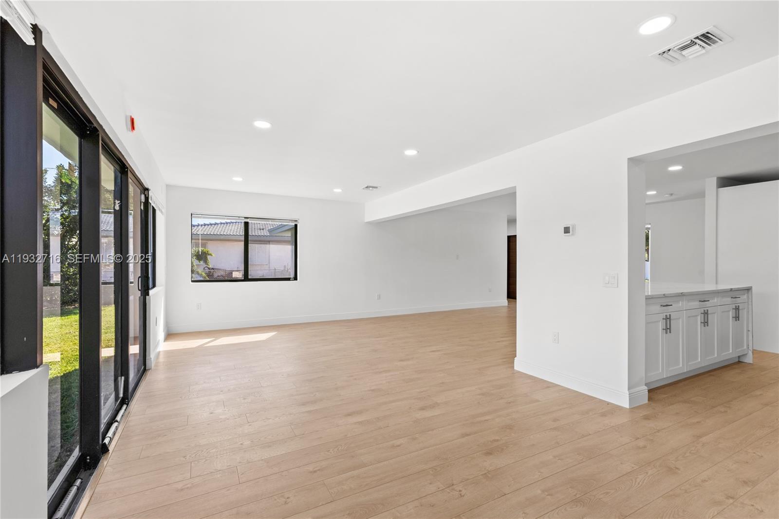 ORANGEBROOK GOLF ESTATES - Residential Lease