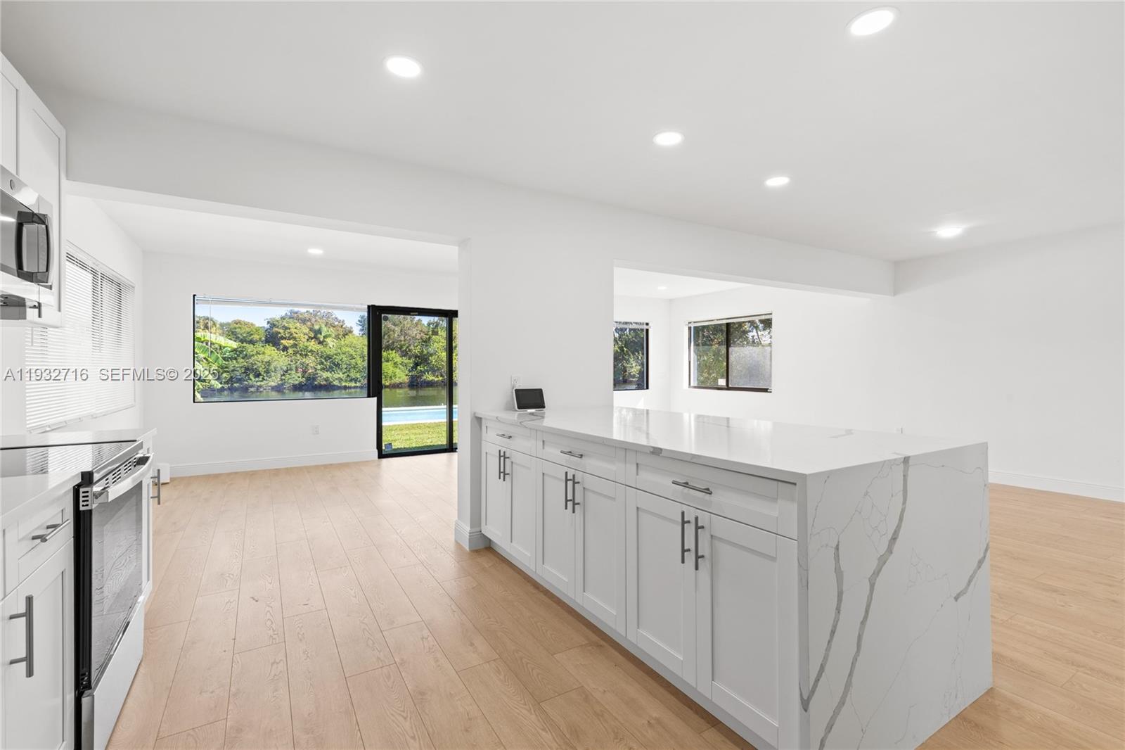 ORANGEBROOK GOLF ESTATES - Residential Lease