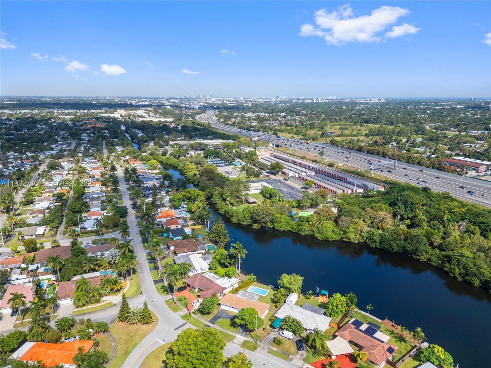 ORANGEBROOK GOLF ESTATES - Residential Lease