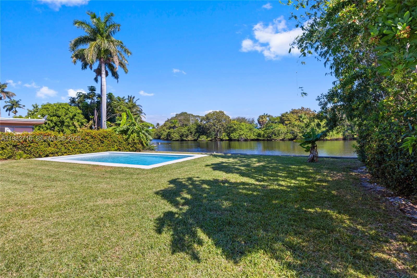 ORANGEBROOK GOLF ESTATES - Residential Lease