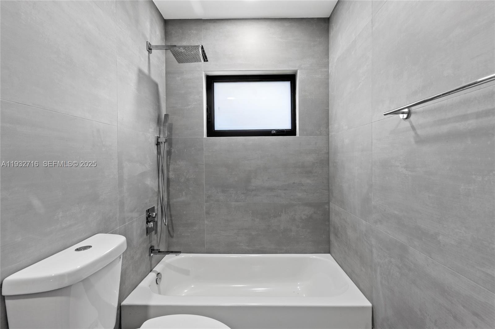 ORANGEBROOK GOLF ESTATES - Residential Lease